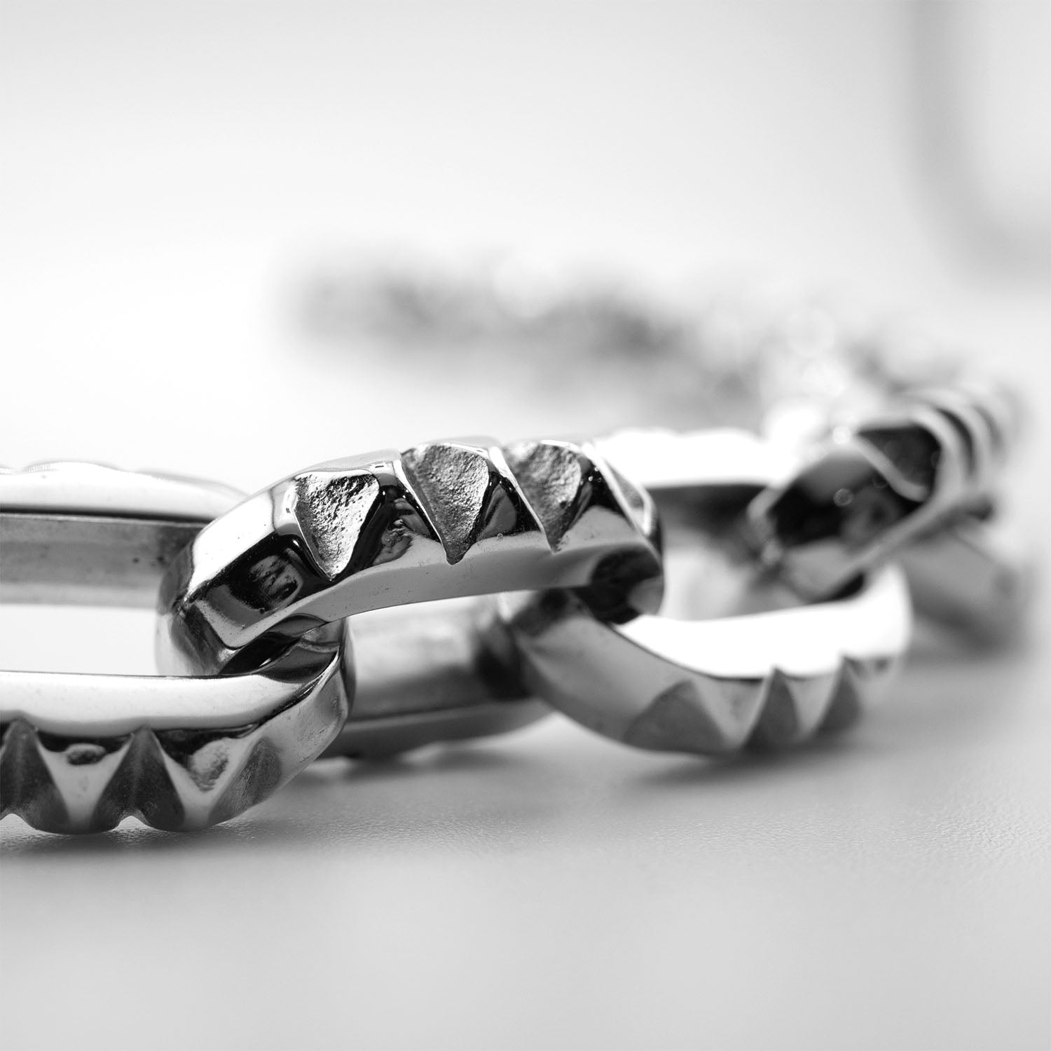 Crusher Link Necklace Necklaces Personal Fears Personal Fears Crusher Link Necklace | Spiked Rolo Links | Stainless Steel Chain