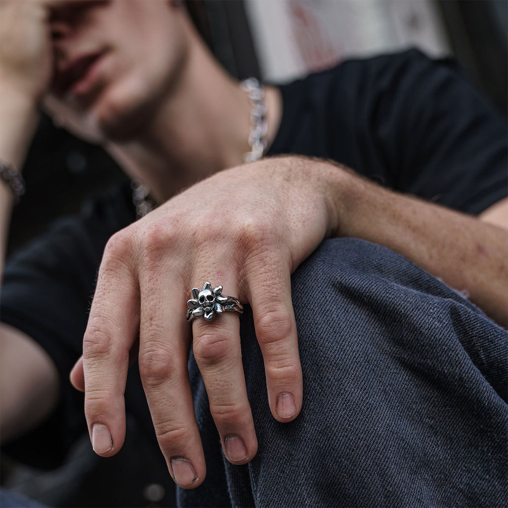 Death Flower 2.0 Ring Rings Personal Fears Personal Fears Death Flower 2.0 Ring - Heavy Jewelry - Silver Ring